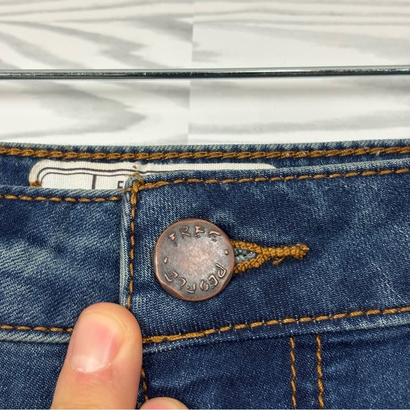 Free People Just Float On Flare High-Rise Jeans Size 28 - Picture 9 of 15